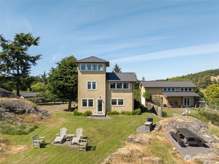 Property Photo:  193  Hodgson Road  WA 98261 