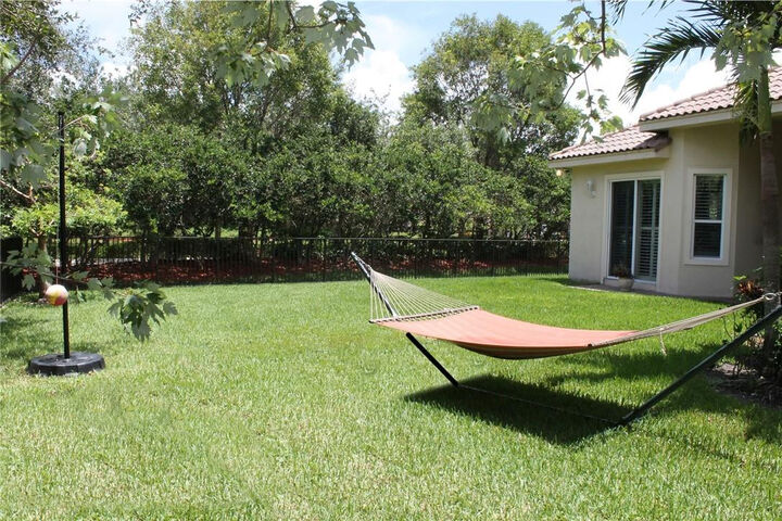 Property Photo:  7441 NW 115th Terrace  FL 33076 