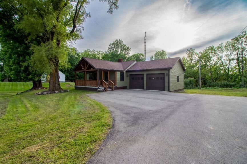 Property Photo:  2114 N State Road 227  IN 47374 