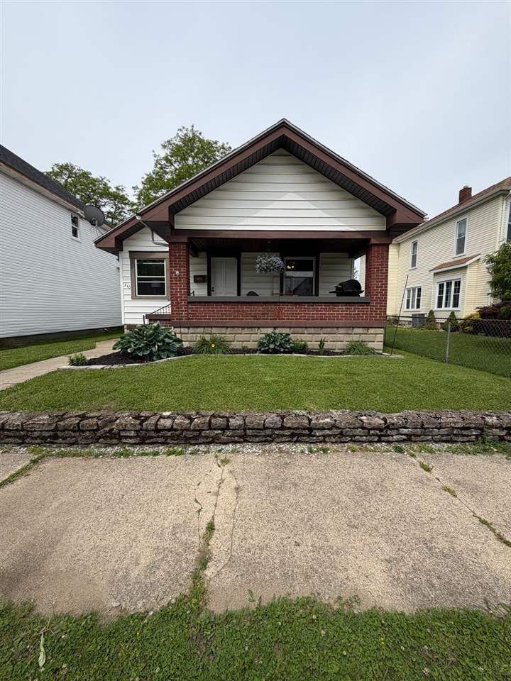 Property Photo:  340 SW 3rd  IN 47374 