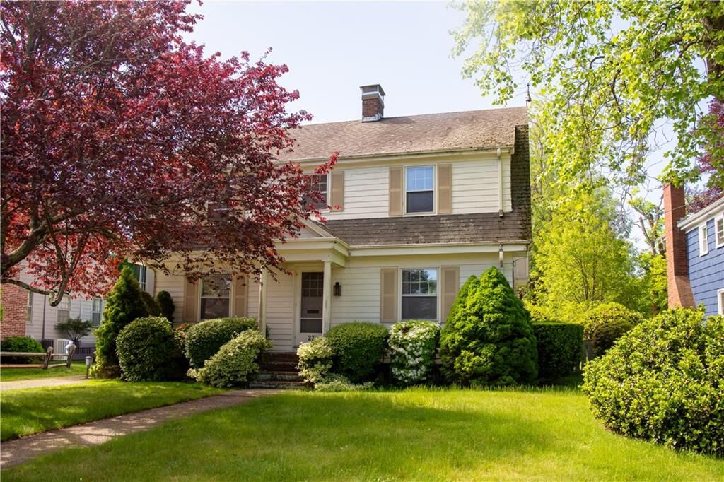 Property Photo:  27 Parker Avenue  RI 02840 
