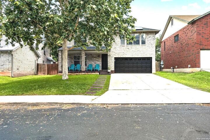 Property Photo: 17507 Emerald Canyon Dr TX 78232