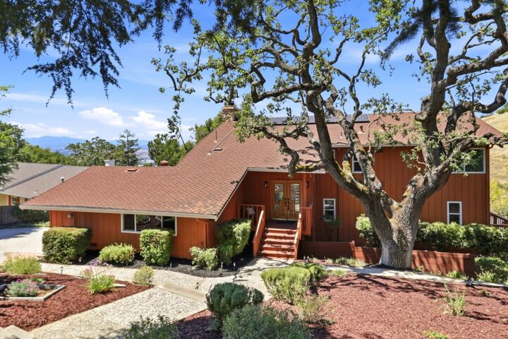 Property Photo:  3175 Oak Leaf Court  CA 95037 