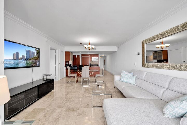 Property Photo:  1830 S Ocean Dr 3310  FL 33009 