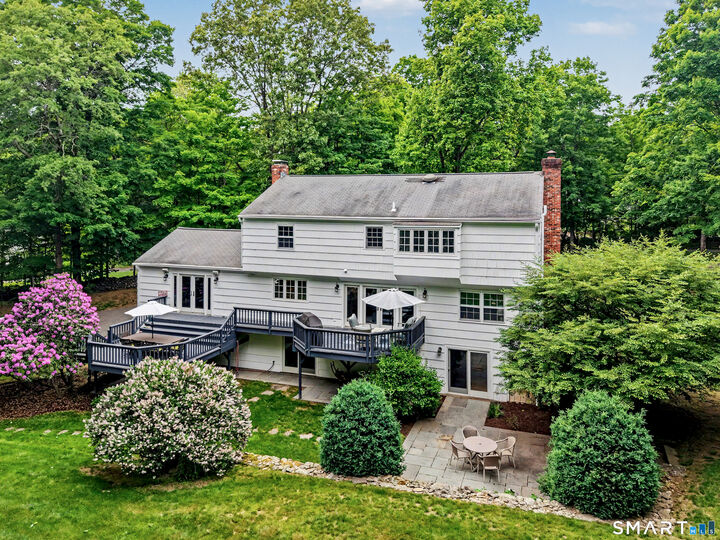Property Photo:  6 Adams Way  CT 06883 