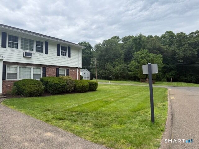 Property Photo:  250 Robin Court C  CT 06410 