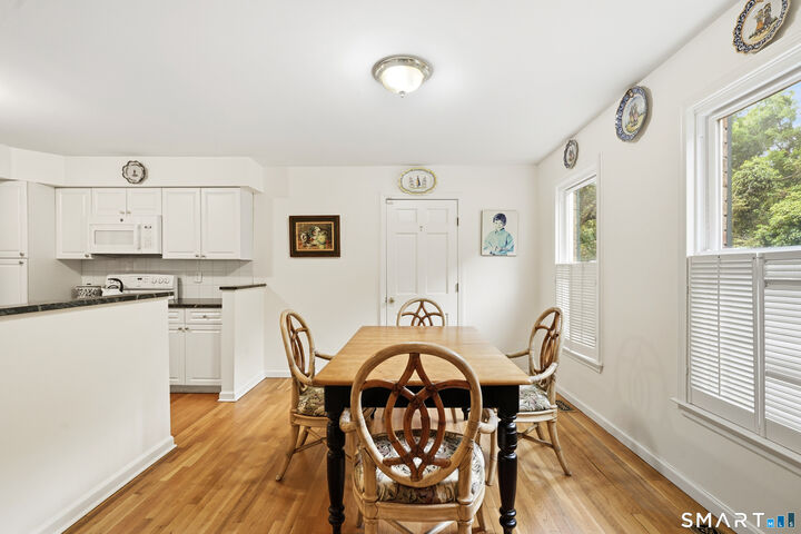 Property Photo:  19 Georgetowne N  CT 06831 