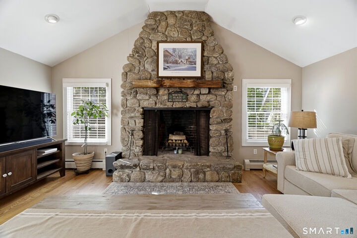 Property Photo:  313 Old Post Road  CT 06824 