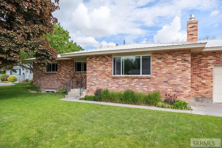 Property Photo: 1850 Carmel Drive ID 83402