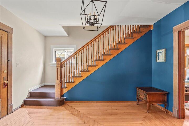 Property Photo:  377 Benton  Street  IA 51503 