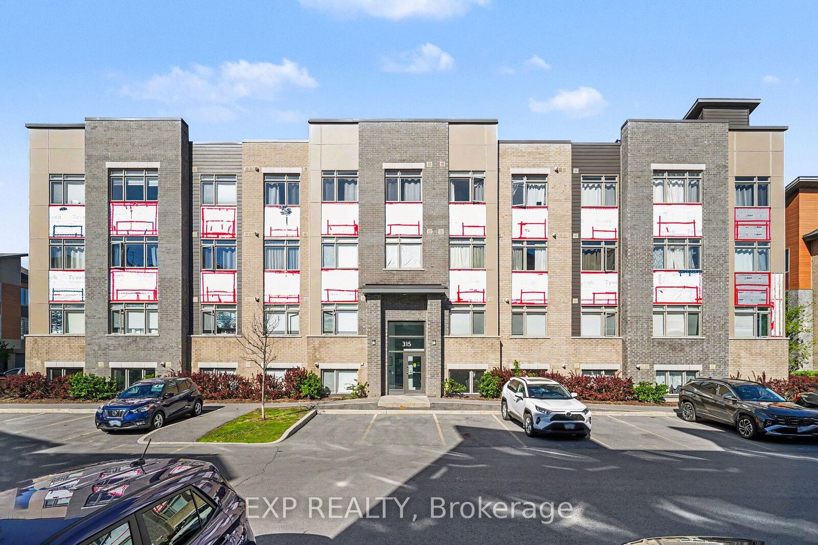 Property Photo: 315 Terravita Private L06 ON K1V 2S1