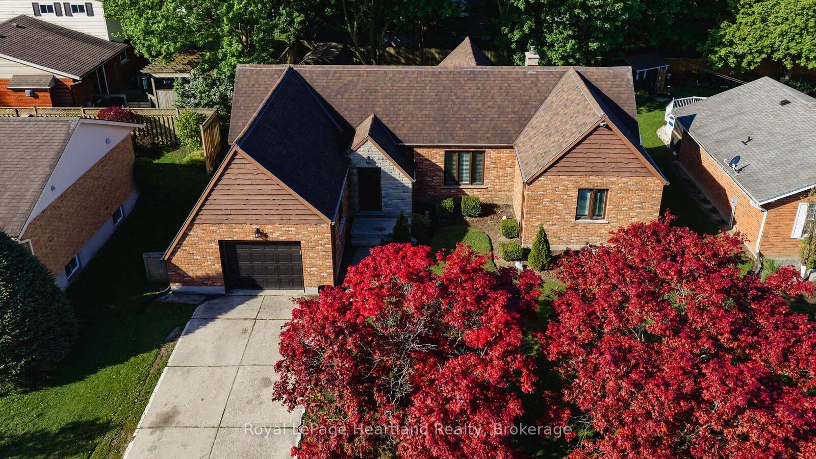 Property Photo: 6 Alexander Street ON N0K 1W0