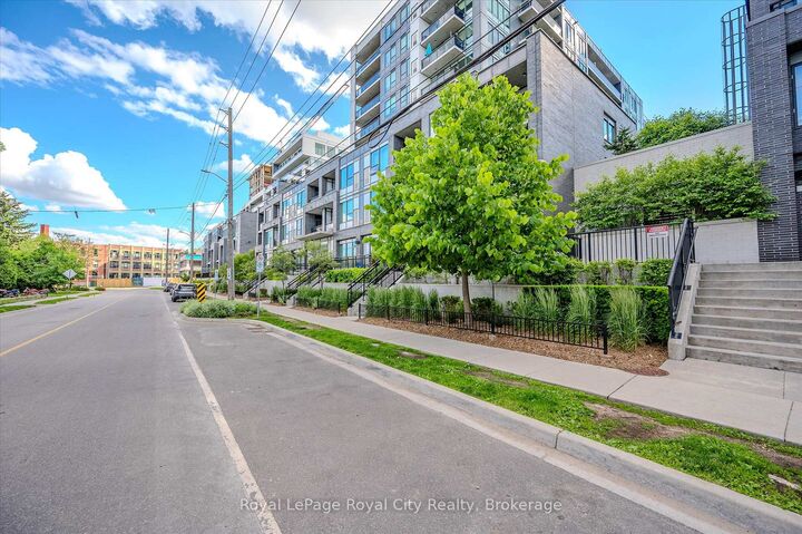 Property Photo: 63 Arthur Street S 103 ON N1E 0A8