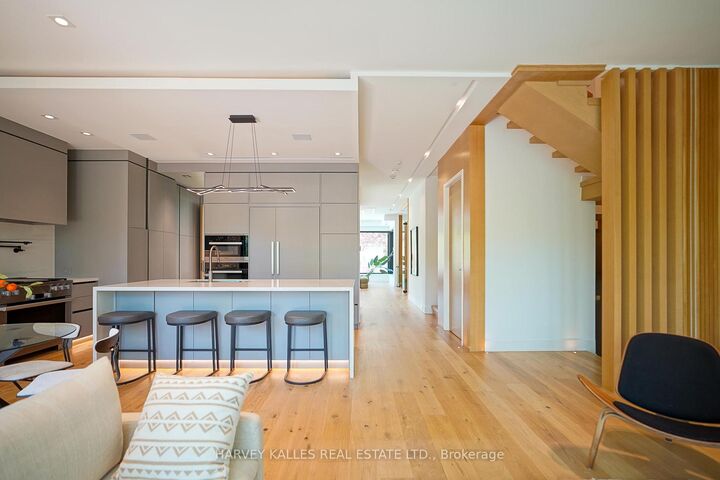 585 Bedford Park Avenue — photo 1