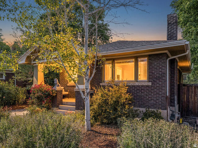 Property Photo:  727 E Stratford Ave S  UT 84106 