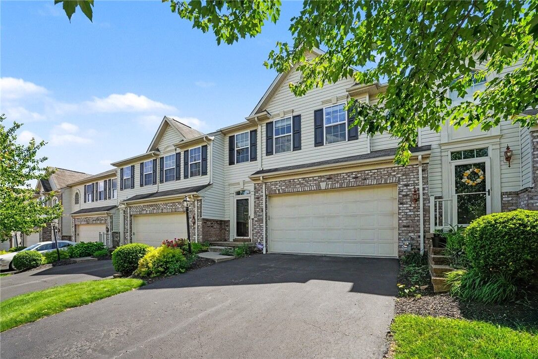 Property Photo: 291 Maple Ridge Dr PA 15317
