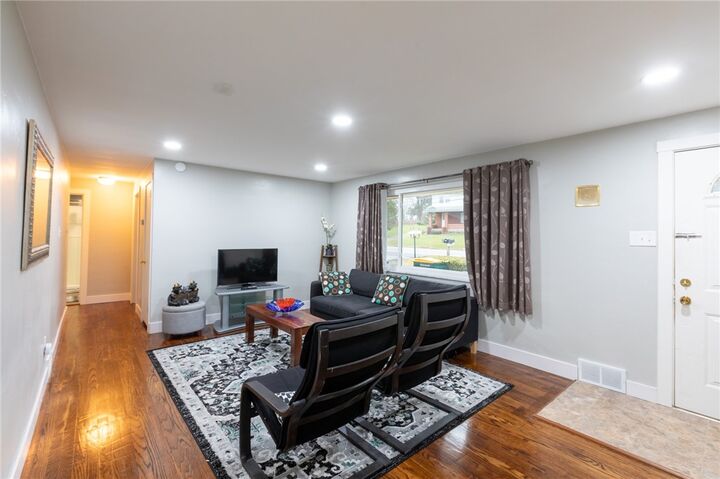 Property Photo:  2413 Nicholson Rd  PA 15143 