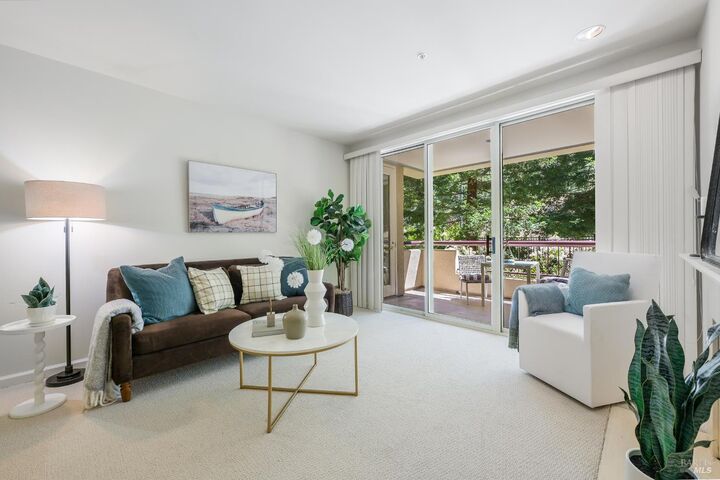 Property Photo:  200 Deer Valley Road 2B  CA 94903 