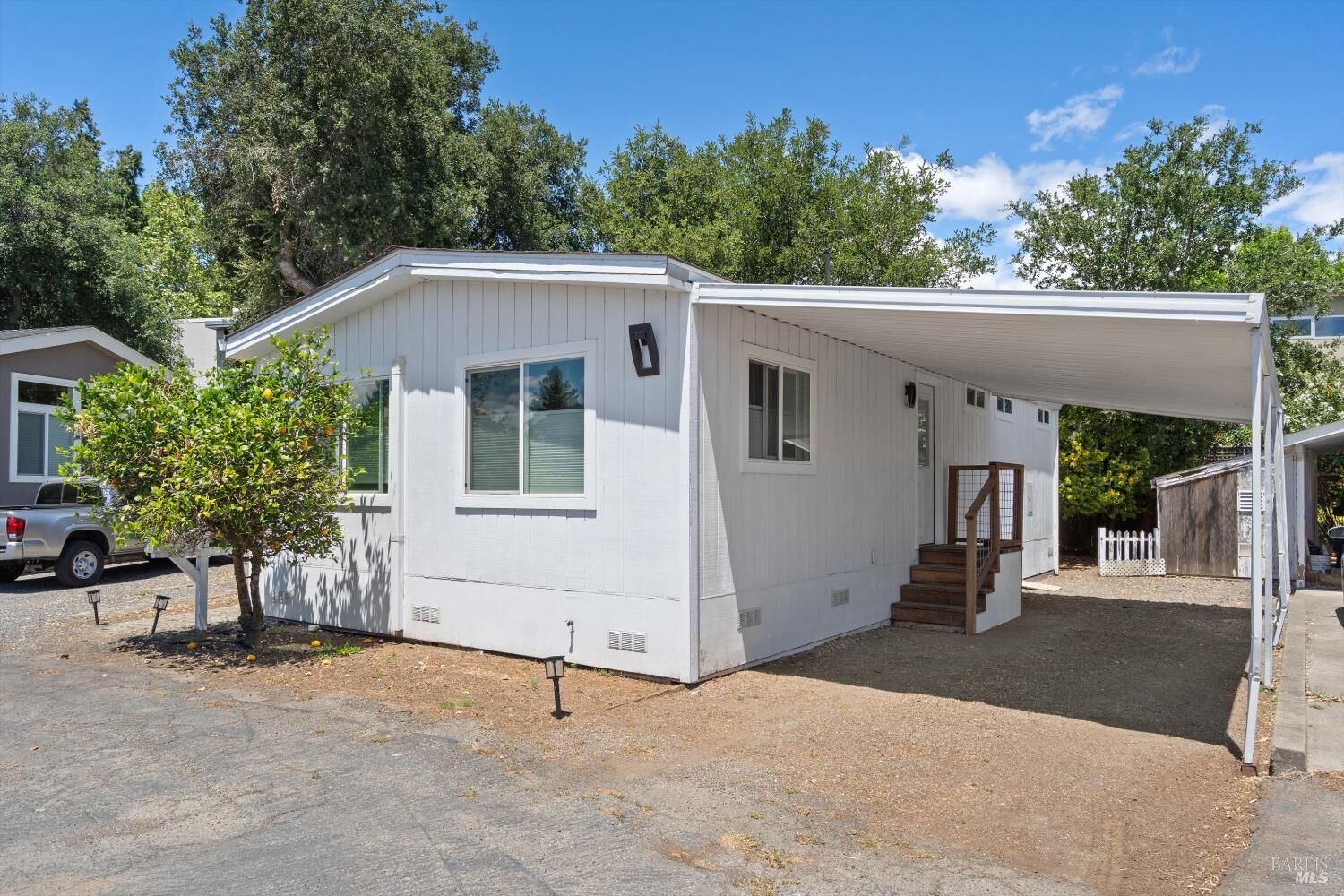 Property Photo: 541 Mason Street 8 CA 95448