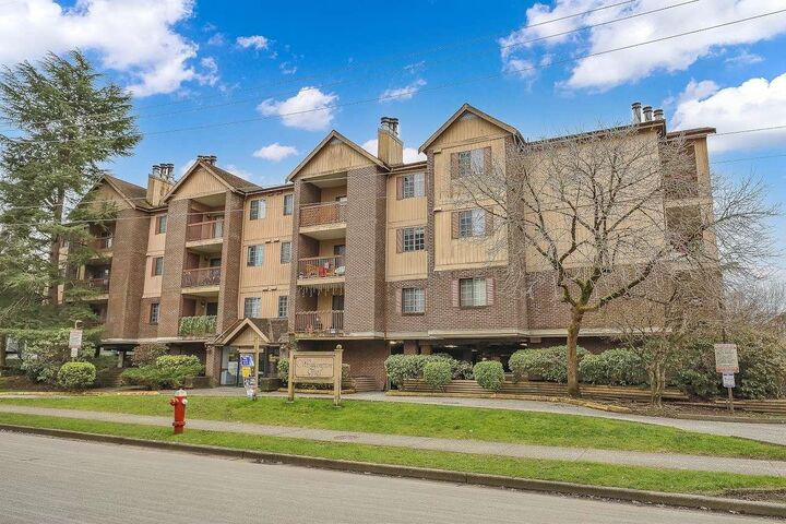Property Photo:  8500 Ackroyd Road 143  BC V6X 3H8 