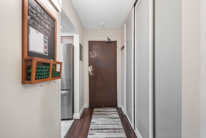 Property Photo: 444 E 6th Avenue 201 BC V5T 1K6