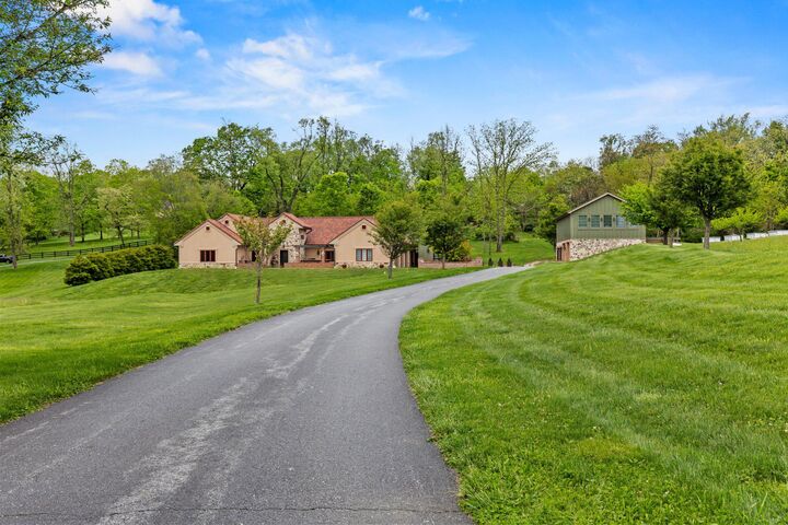 Property Photo: 1257 Water Street PA 17368