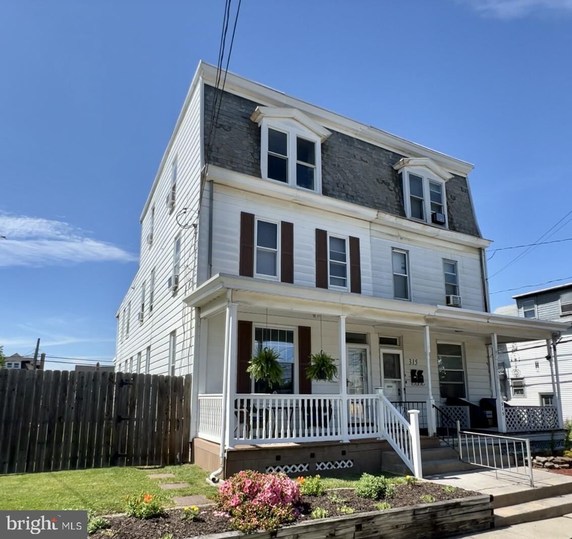 Property Photo:  317 6th Street  PA 17070 