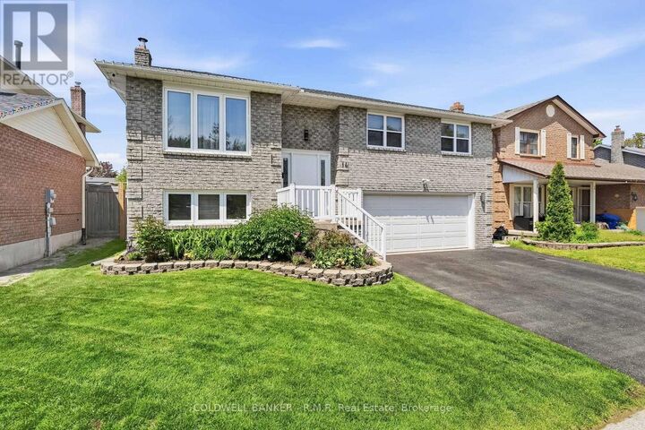 Property Photo: 14 Glenabbey Drive ON L1E 1B9