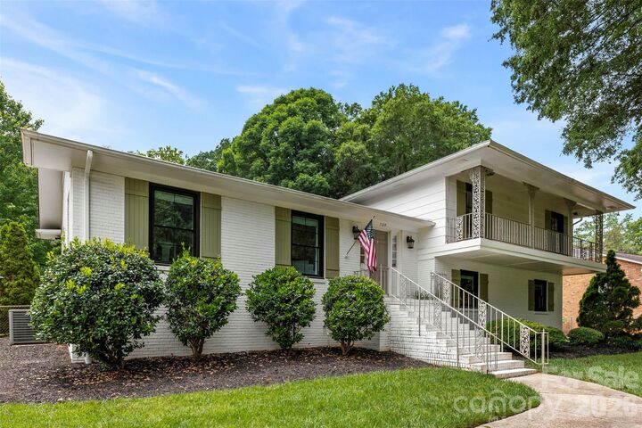 Property Photo:  728 Wingrave Drive  NC 28270 