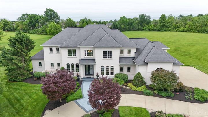 Property Photo:  917 Clover Lane  OH 45036 