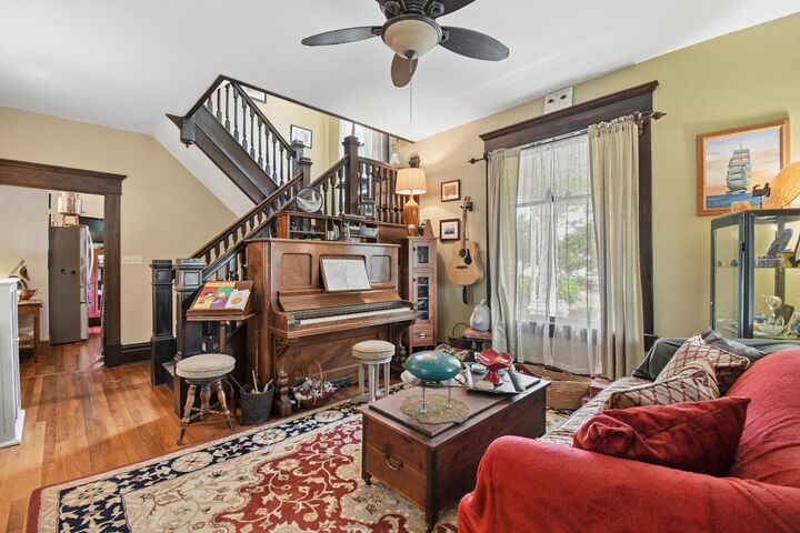 Property Photo:  80 E Waterloo Street  OH 43110 