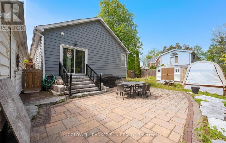 Property Photo: 20 Maple Lane ON L9R 1L1