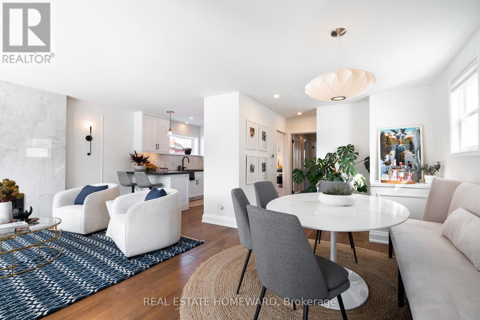 Property Photo:  27 Ferncroft Drive  ON M1N 2X3 