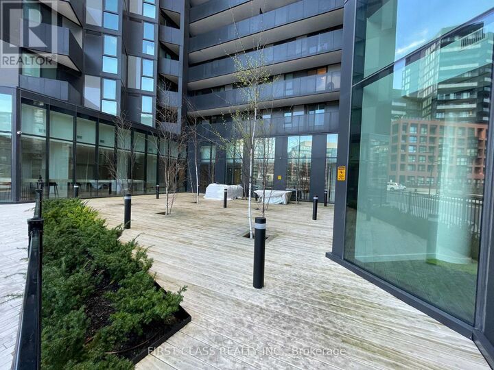 Property Photo:  30 Tretti Way 535  ON M3H 0E3 