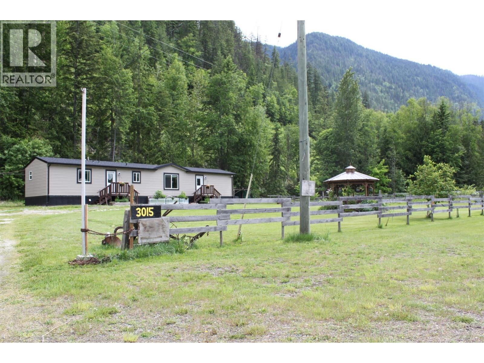 Property Photo: 3015 6 Highway BC V0G 1R1