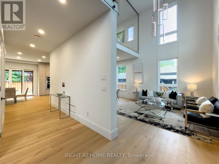Property Photo:  61 Floresta Court  ON L9G 1R6 
