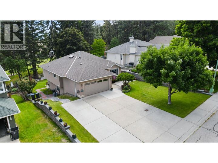 2211 Shannon Woods Place — photo 1