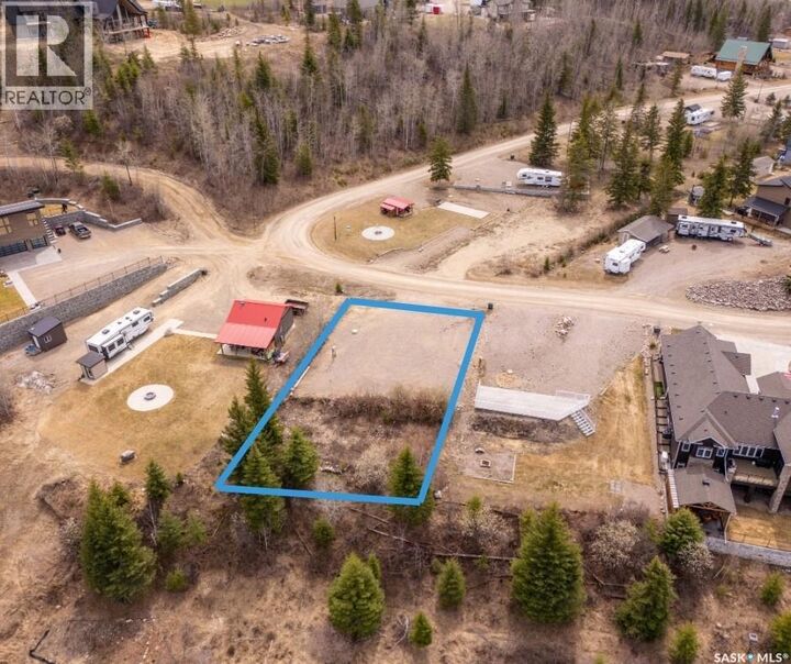 Property Photo: 822 Spruce Street SK S0M 1A0