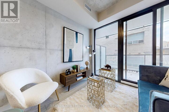 Property Photo:  458 Richmond Street West 202  ON M5V 0S9 
