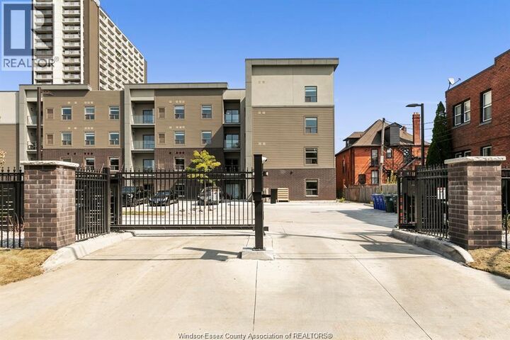 Property Photo:  955 Ouellette Avenue 102  ON N9A 4J5 