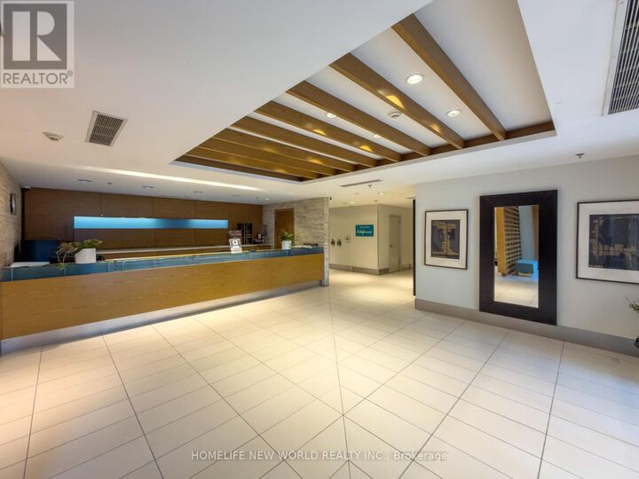 Property Photo: 165 Legion Road North 1722 ON M8Y 0B3