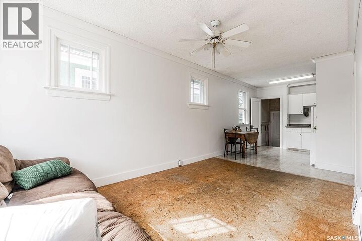 Property Photo: 1304 Broadway Avenue SK S7H 2A6