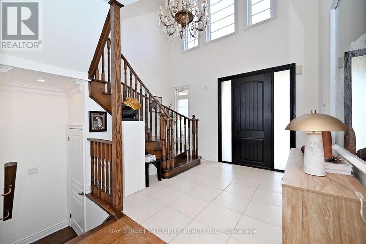 Property Photo:  71 Allison Ann Way  ON L6A 0J4 