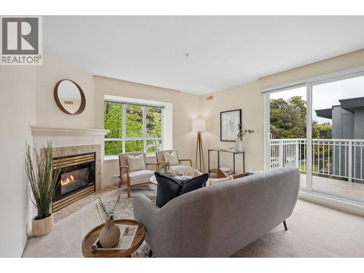 Property Photo:  228 East 14th Avenue 302  BC V5T 2M6 