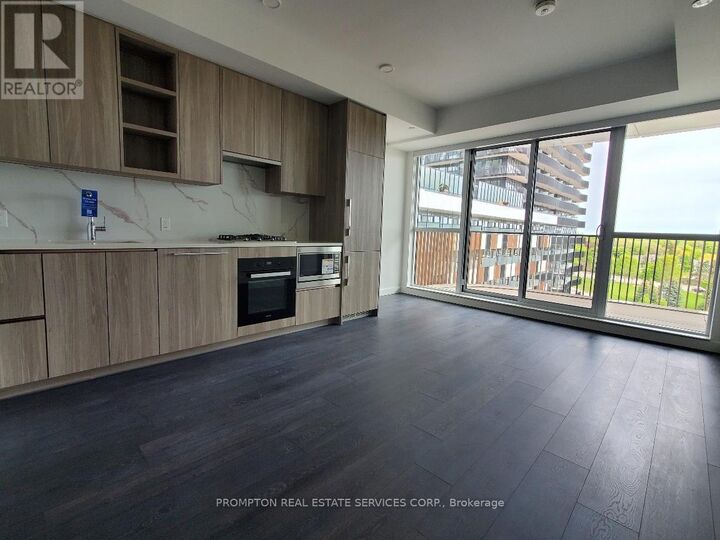 Property Photo:  18 Esther Shiner Boulevard 738  ON M2K 0J7 