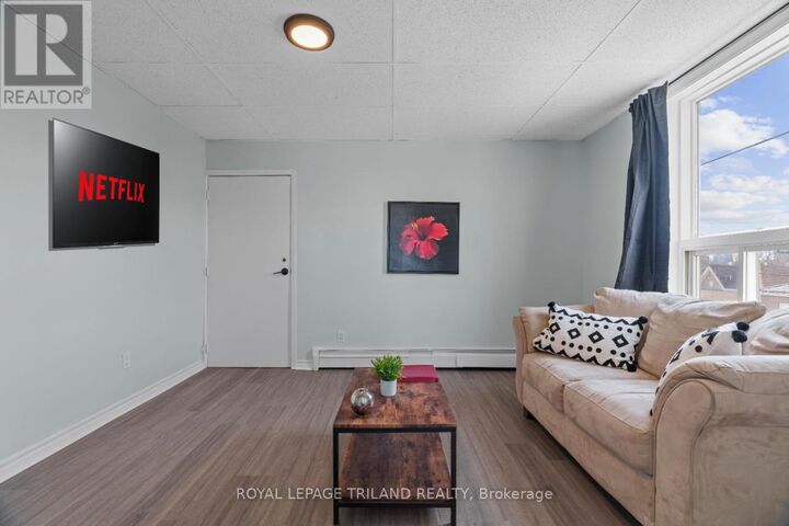 Property Photo:  469 Grey Street 3  ON N6B 1H1 