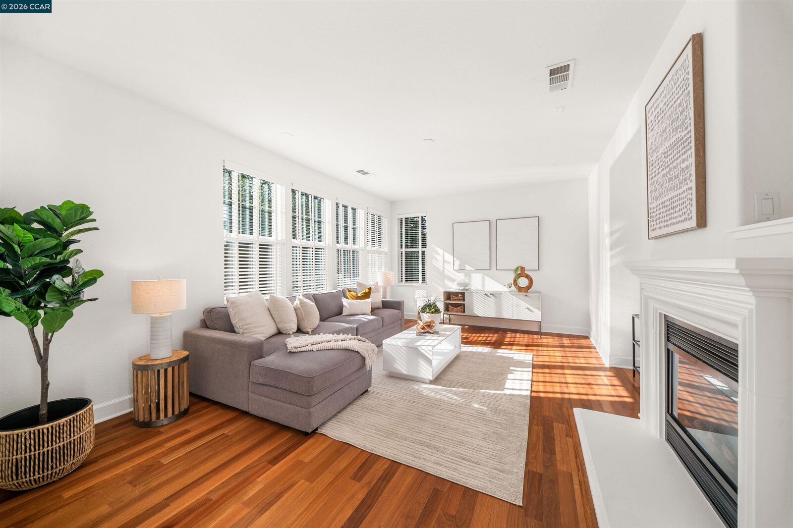 Property Photo: 201 Latera Ct CA 94582