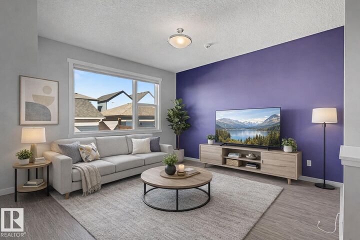 Property Photo: 2577 Coughlan Road SW AB T6W 2Z6