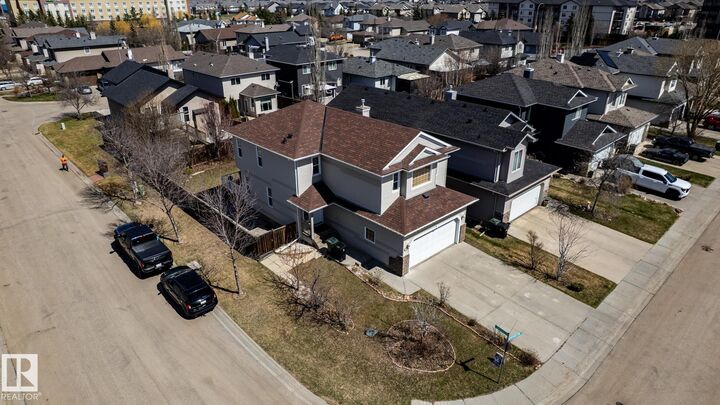 Property Photo: 55 Lamplight Cove AB T7X 4R2