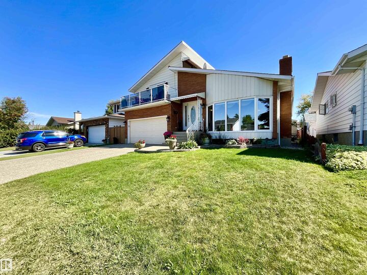Property Photo: 11031 166 Avenue NW AB T5X 1Y2
